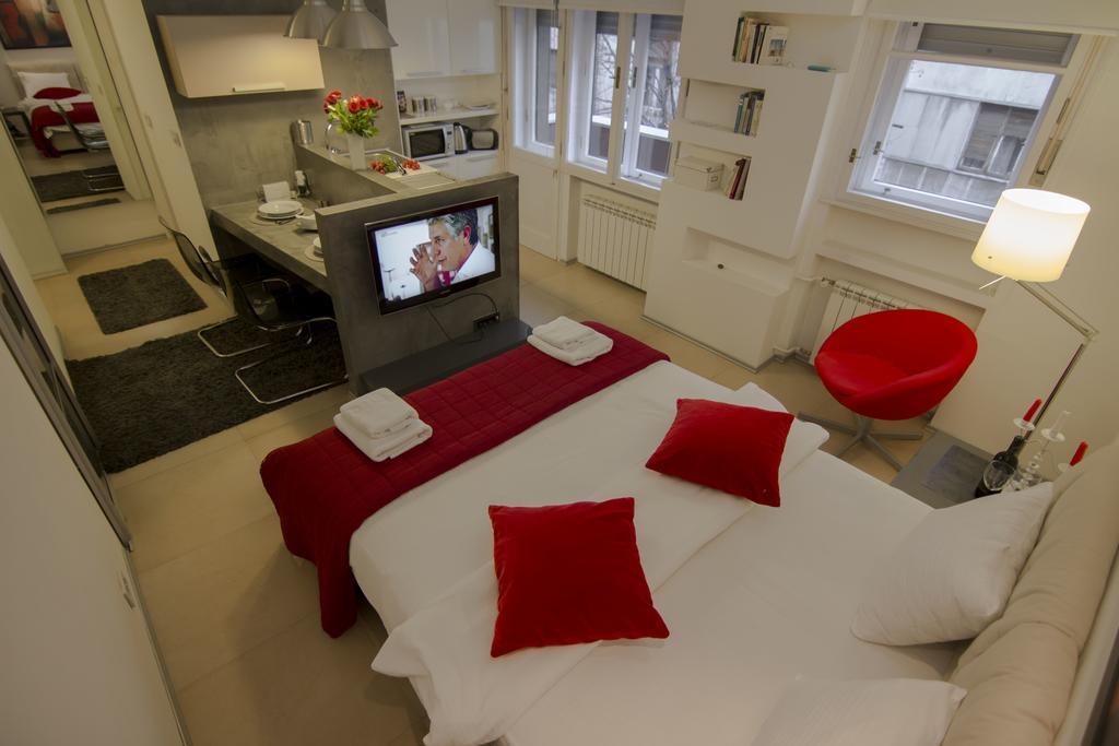 Studio Apartment Picasso Beograd Eksteriør billede