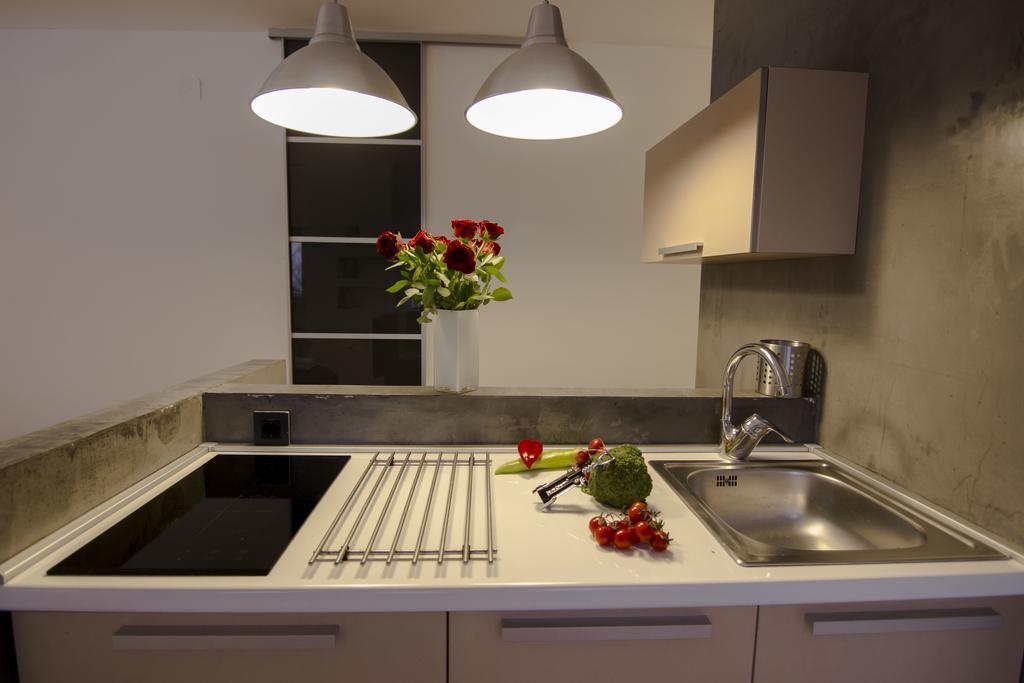 Studio Apartment Picasso Beograd Eksteriør billede
