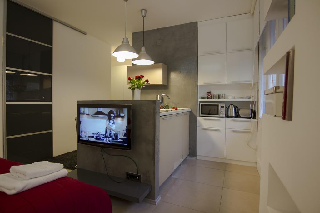Studio Apartment Picasso Beograd Eksteriør billede