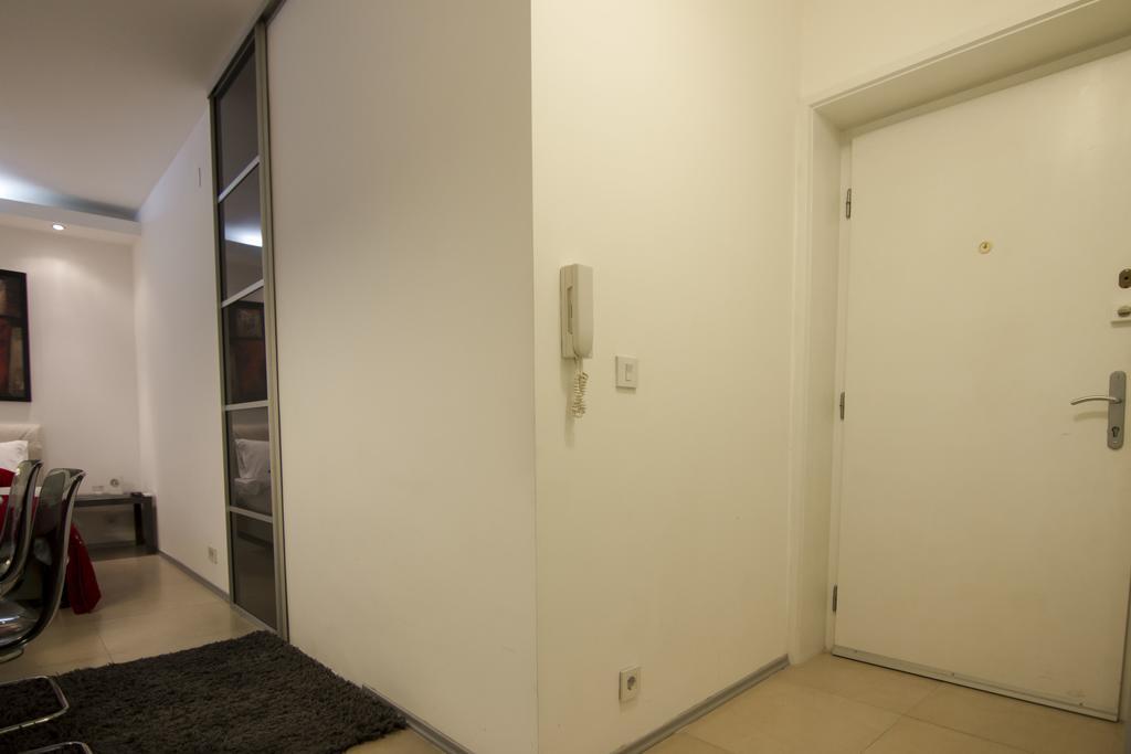 Studio Apartment Picasso Beograd Eksteriør billede